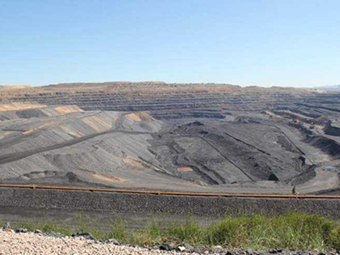 全面推廣利用尾礦、廢石等生產(chǎn)機(jī)制砂石，《建材工業(yè)“十四五”發(fā)展實(shí)施意見(jiàn)》發(fā)布