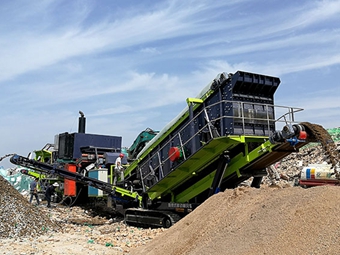 這款履帶式移動(dòng)破碎站出口俄羅斯