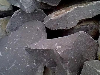 玄武巖制砂生產(chǎn)線(xiàn)如何配置設(shè)備?