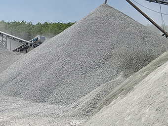 這款移動(dòng)破碎機(jī)得到國(guó)外客戶(hù)高度認(rèn)可