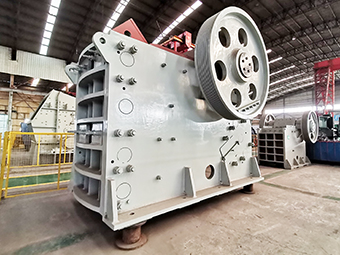 鄭州鼎盛顎式破碎機(jī)原理及操作注意事項(xiàng)